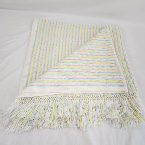 VINTAGE Timeless Cozy Hand Crocheted Blanket Fringe Throw Patel Colors 44 x 46. - Picture 8 of 16